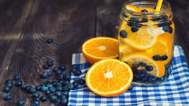 Blueberries and oranges